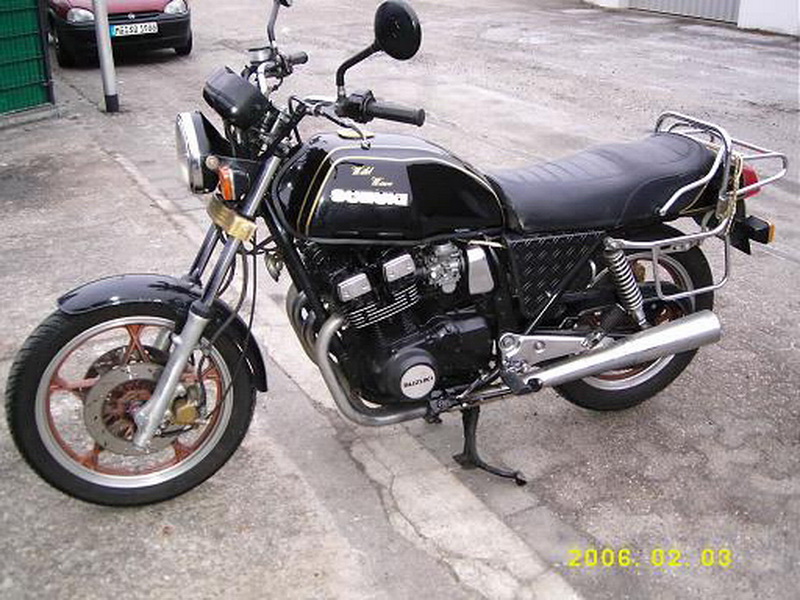 Suzuki - GS 750 X