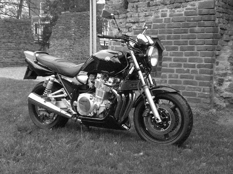 Yamaha - XJR 1300